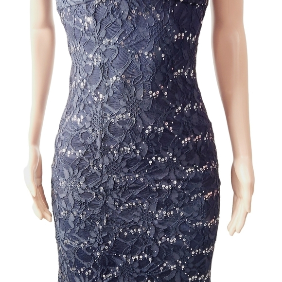 B. Darlin Blue Formal Deep V Sheer Back Maxi Sequin Dress Size: 1/2 - Picture 3 of 13